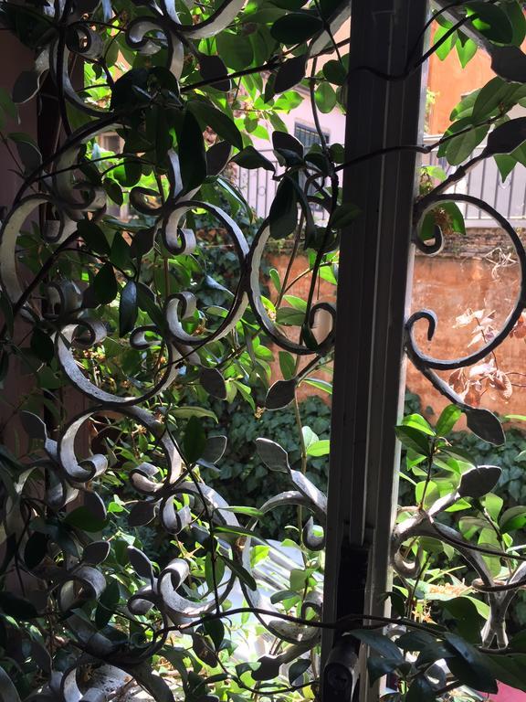 Mgpgroup Guest House Navona 2 ローマ エクステリア 写真